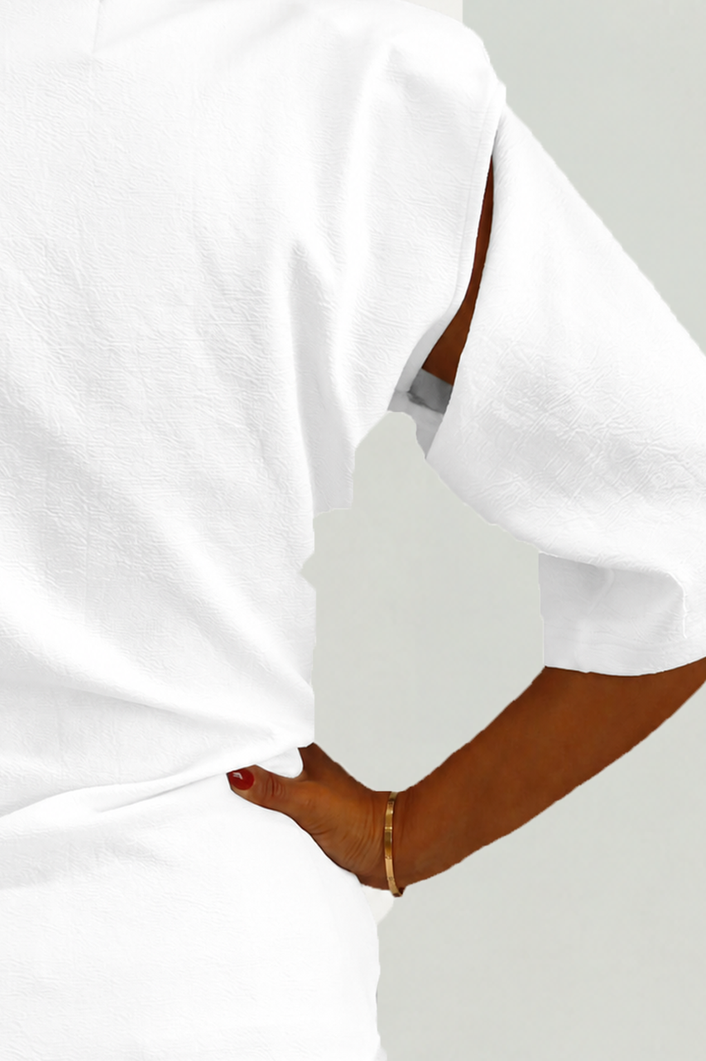 The PULL Tee