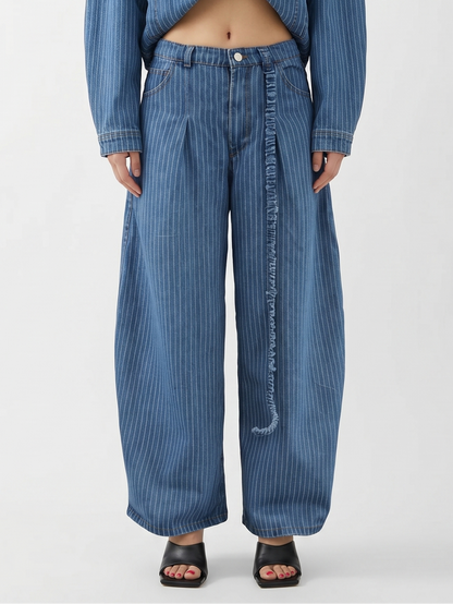 The STRING Jeans